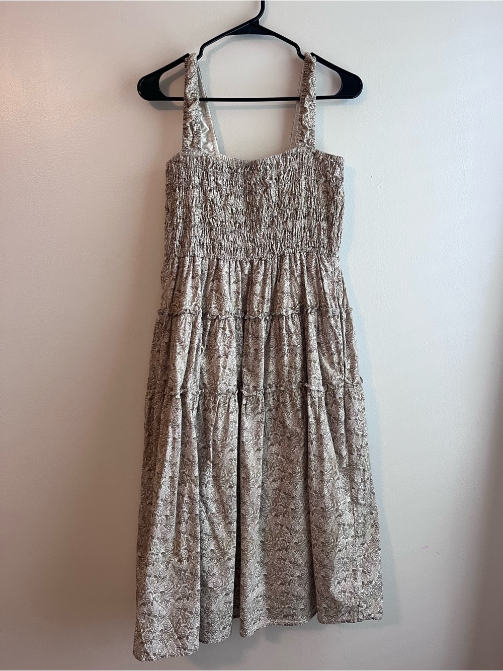 Neuflora Lenna smocked midi dress green floral size small with pockets